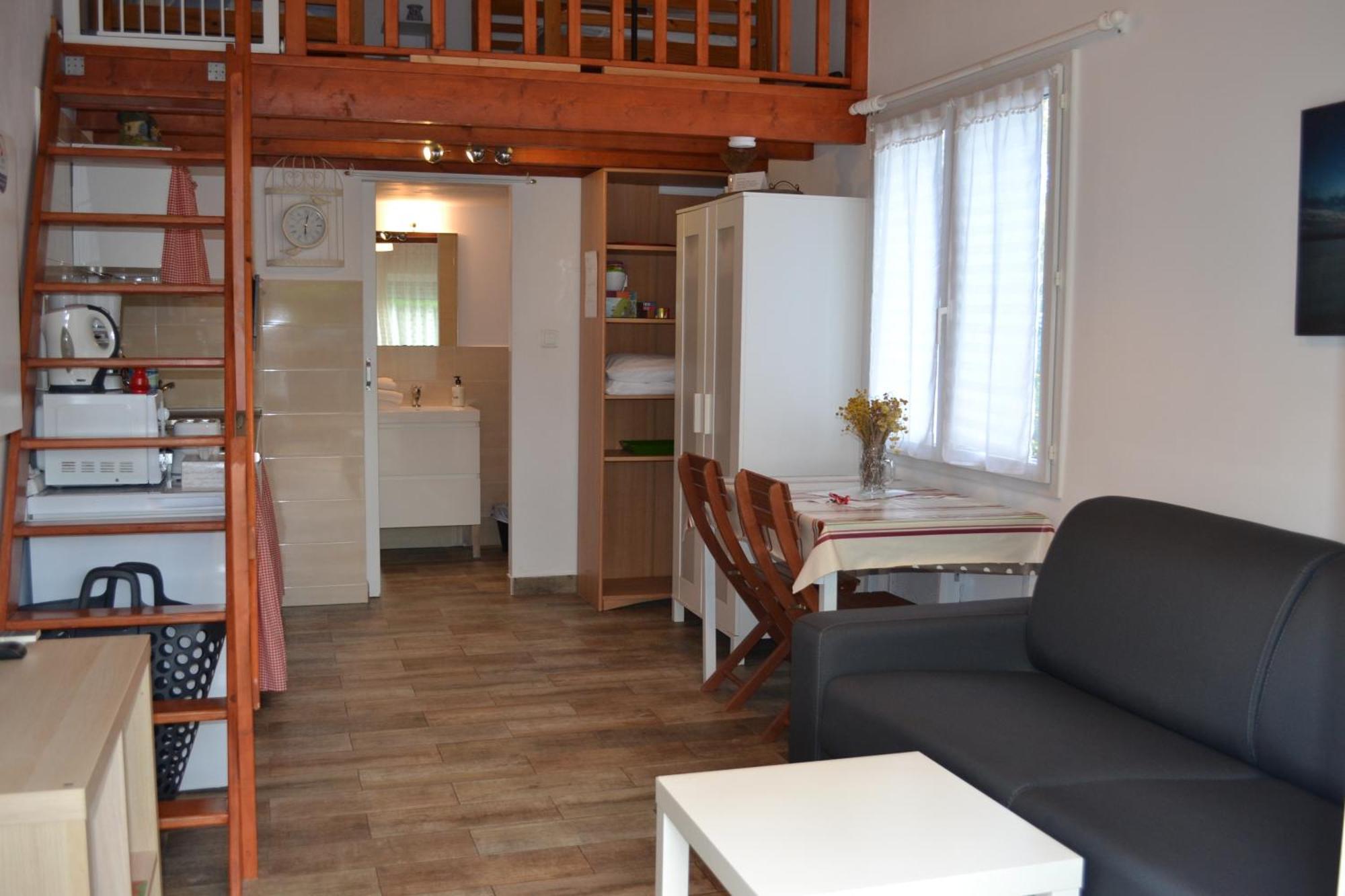 Les Hirondelles 2km De La Plage-jardin-wifi-parking-draps Et Serviettes